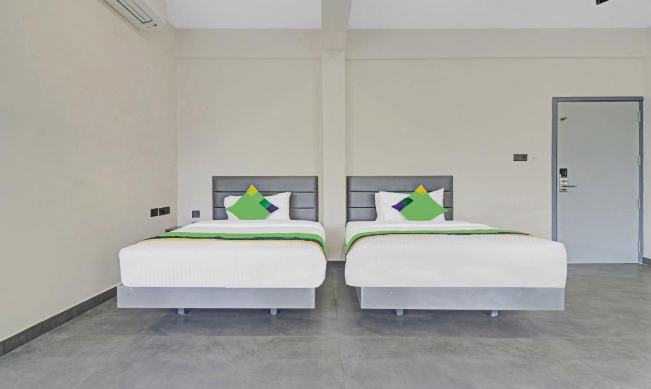 Kochi Treebo Grand Vistara Airport Suites מראה חיצוני תמונה