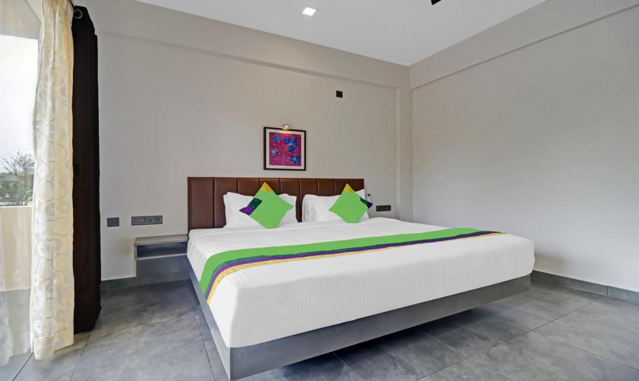 Kochi Treebo Grand Vistara Airport Suites מראה חיצוני תמונה