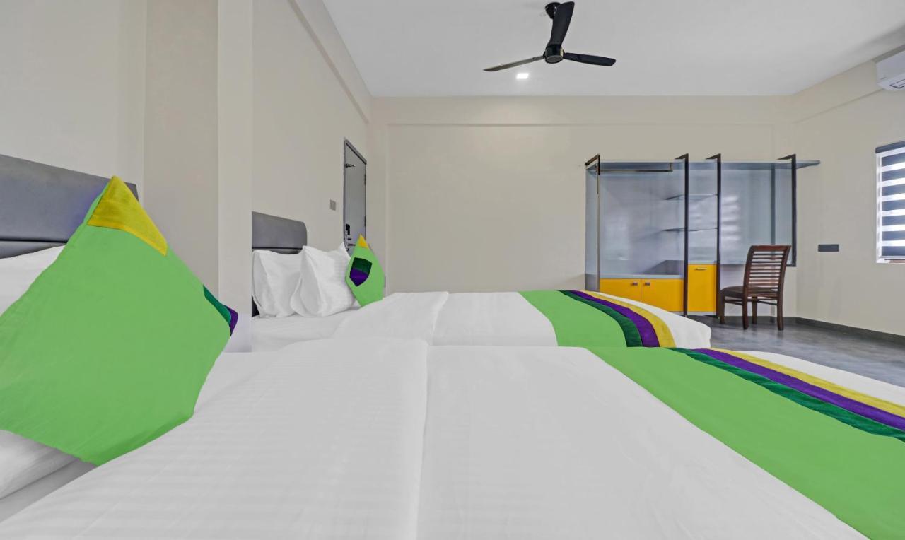 Kochi Treebo Grand Vistara Airport Suites מראה חיצוני תמונה
