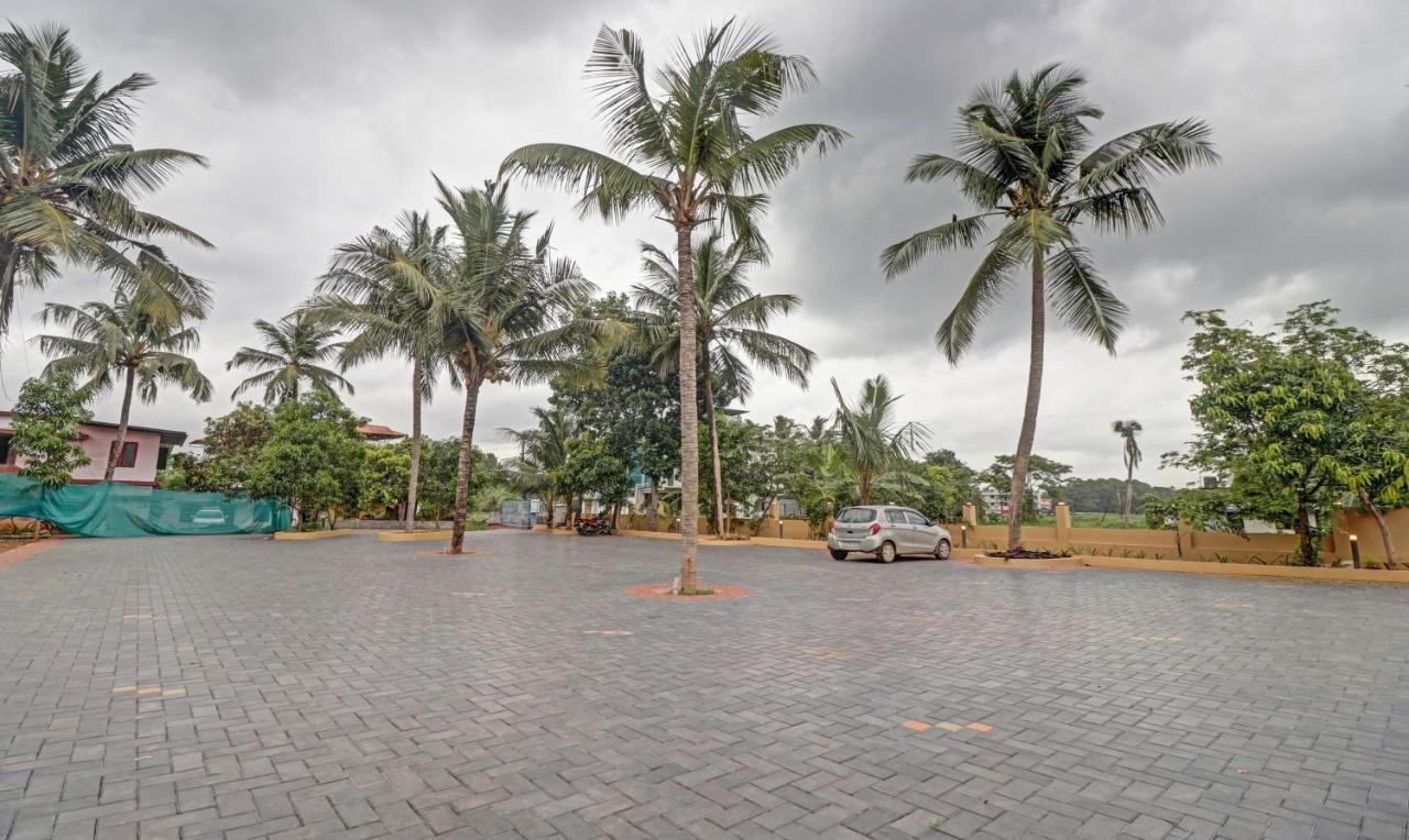 Kochi Treebo Grand Vistara Airport Suites מראה חיצוני תמונה